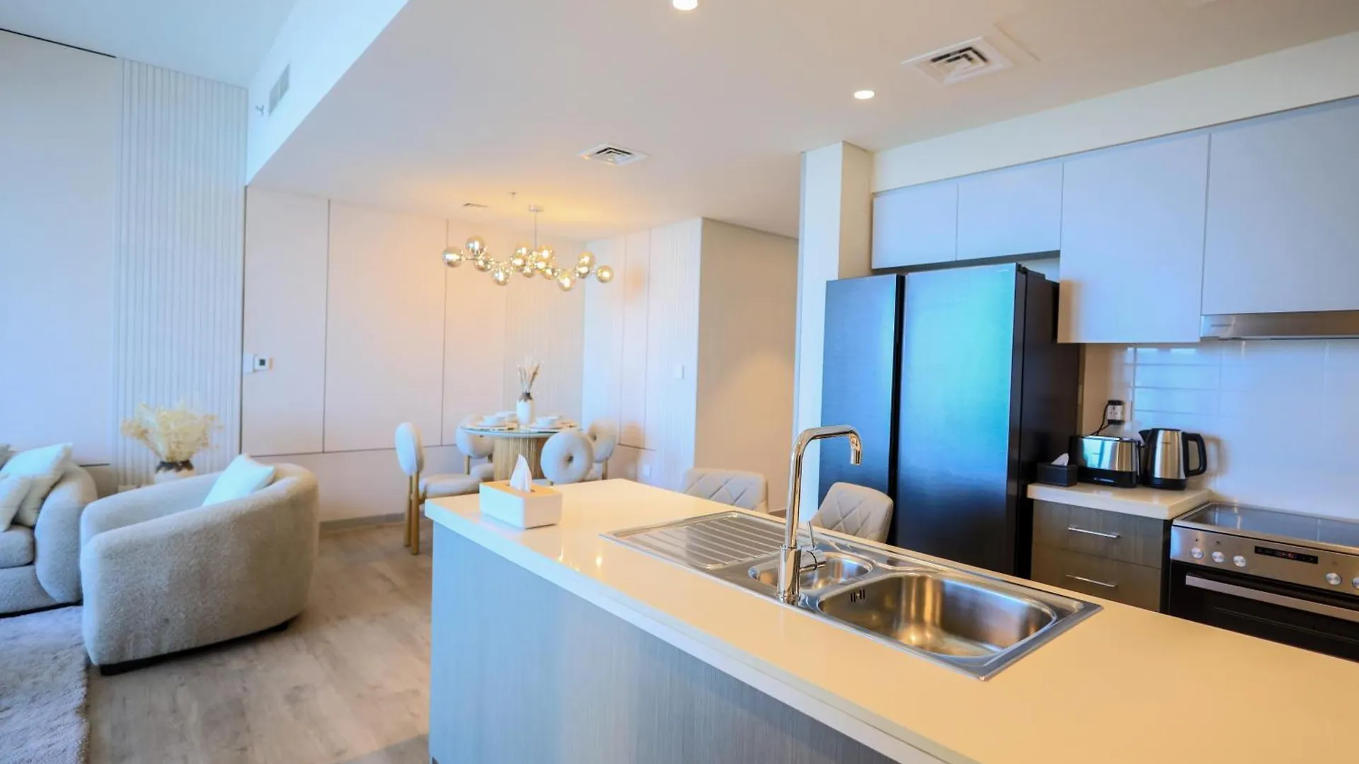 Vip Experience Dubai Downtown At Forte- Sea View- Modern Luxury Apartments