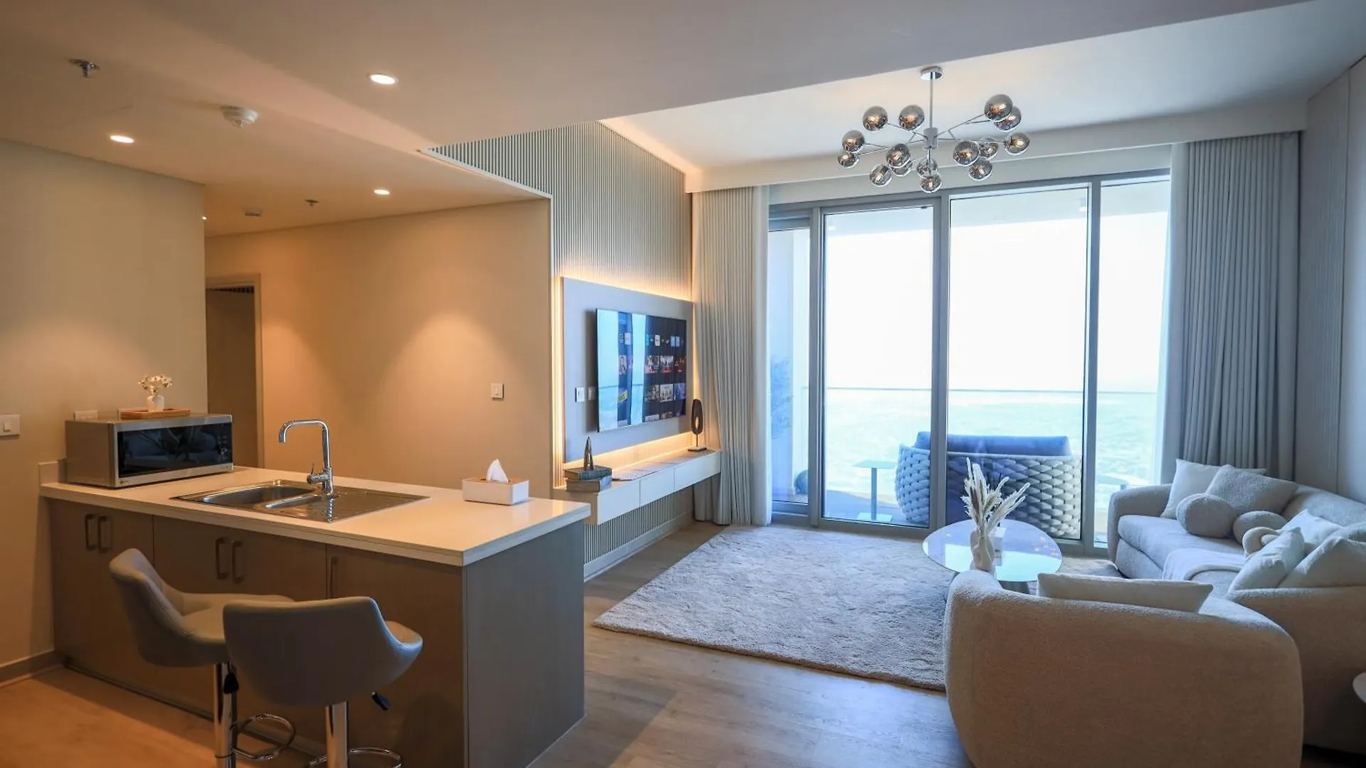Vip Experience Dubai Downtown At Forte- Sea View- Modern Luxury Apartments
