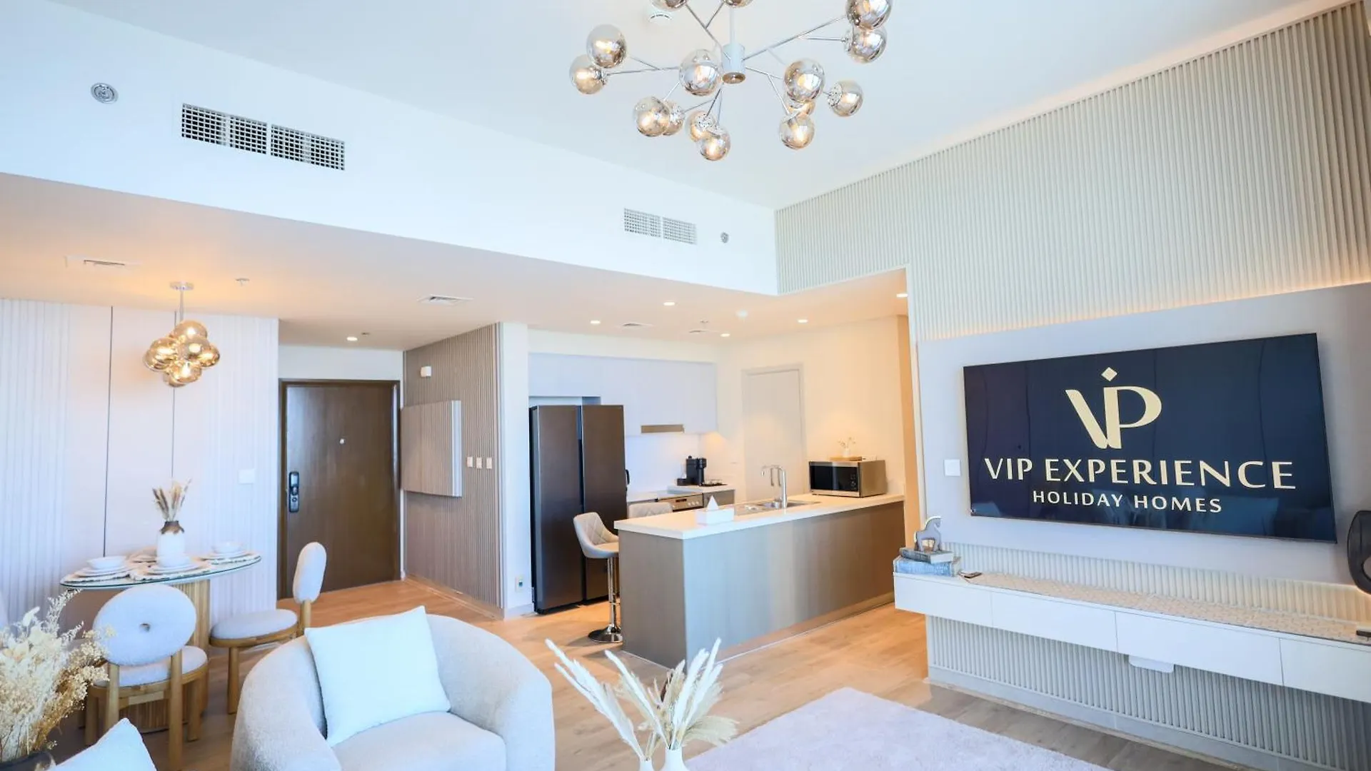 Vip Experience Dubai Downtown At Forte- Sea View- Modern Luxury Apartments